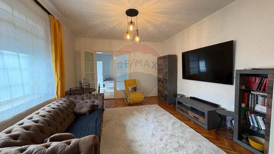 Casa renovata cu 3 camere zona Mosnei - 16