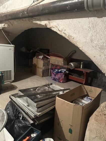 De Inchiriat Spațiu Comercial de 60mp în zona Nerva Traian - 21