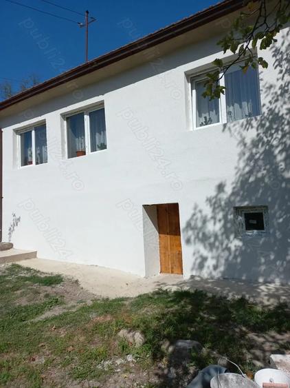 Vand casa 3 camere - 10