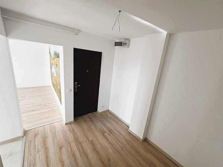 APARTAMENT 3 CAMERE RENOVAT, FINISAT, LIBER PENTRU MUTAT - 2