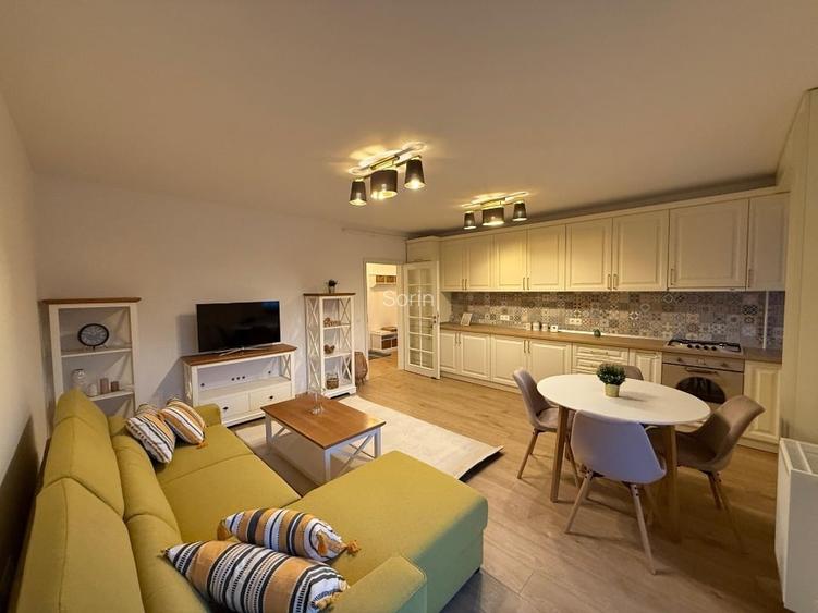 Apartament 3 camere Lux mobilat si utilat complet