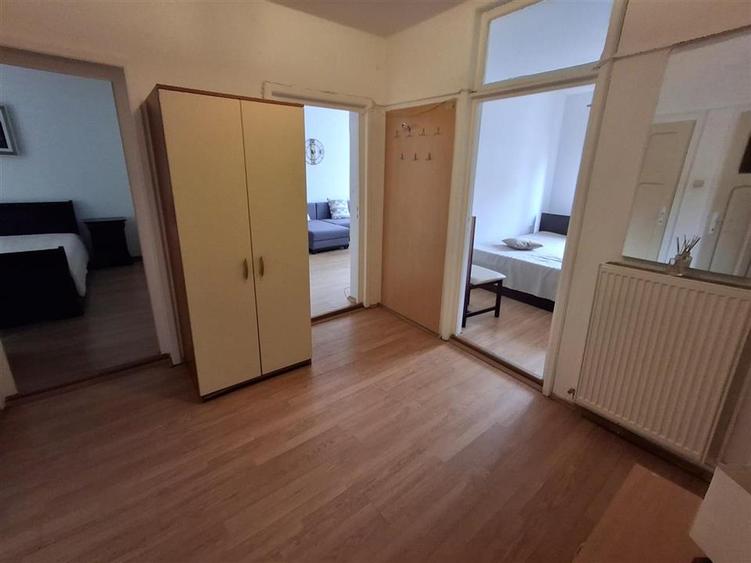 Apartament 3 camere decomandat 2 bai zona Strand - 7