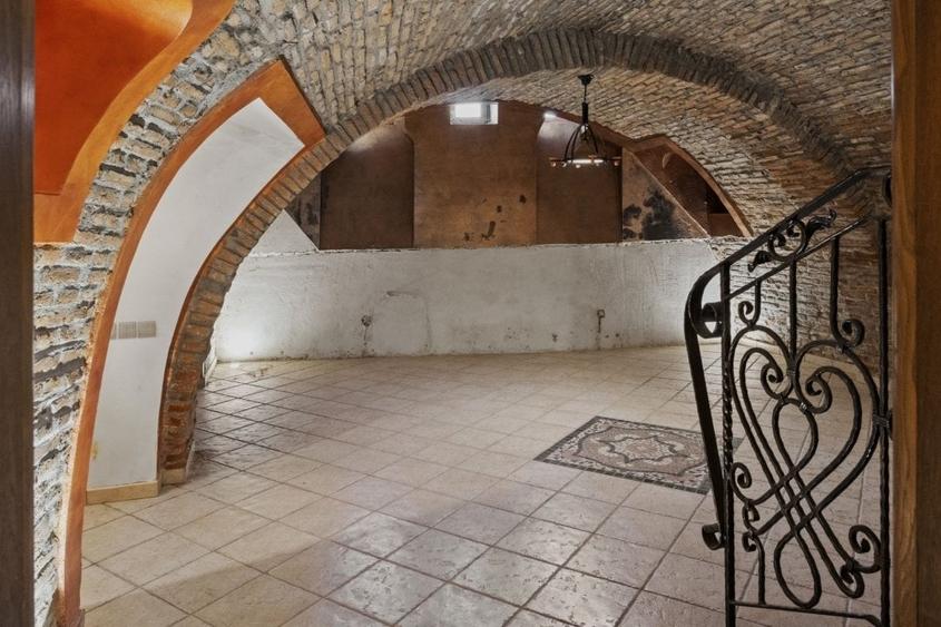 Vila de inchiriat cu 13 camere langa Bulevardul Lascăr Catargiu - 29