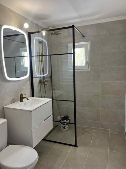 Ofer chirie/ cautam colega - 1