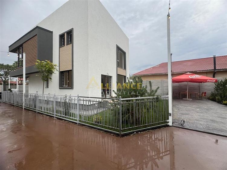 Cel mai deosebit proiect_ansamblu inchis _4 minute pana la statia STV - 4