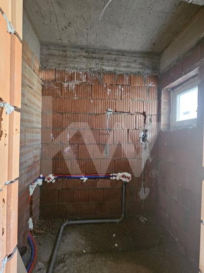 Spatiu comercial de vanzare – Turnisor, parter bloc nou - 3