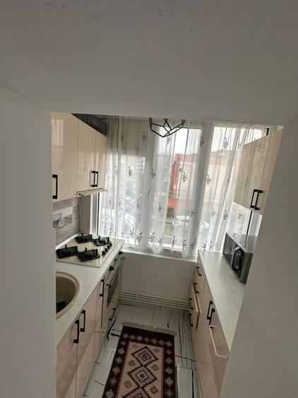 Apartament 2 camere de vanzare,et 1 Prel Tunari - 5