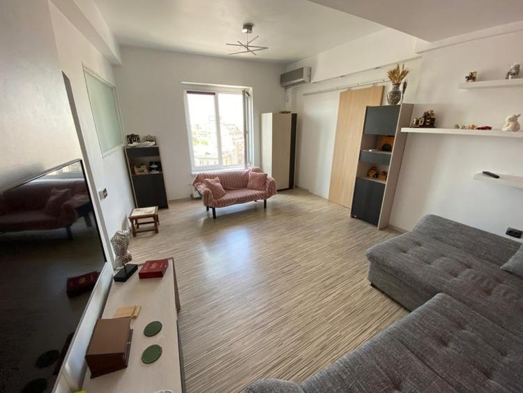 Piata Romana | 2 camere | View Panoramic | Mobilat Utilat | Renovat | - 4