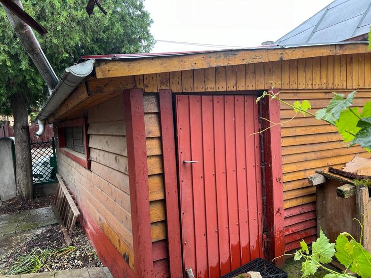 Pantelimon - oras, imobil compus din teren- 379 mp, dubla deschidere - 5