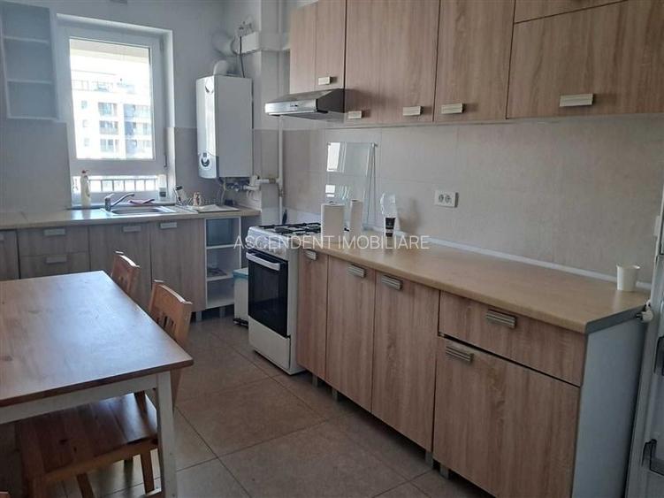 Apartament cu 3 camere, Kasper, Tractorul Apartament cu 3 camere, Kasper, Tractorul