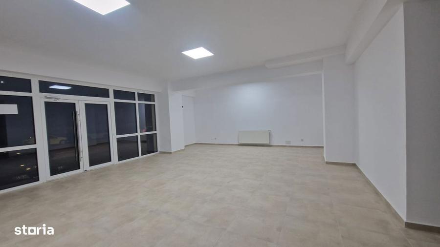 Spatiu comercial, 91mp, Rovine, zona Garii - 2