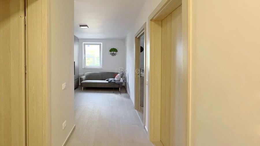 Pretabil locuit sau Salon Infrumusetare - 6