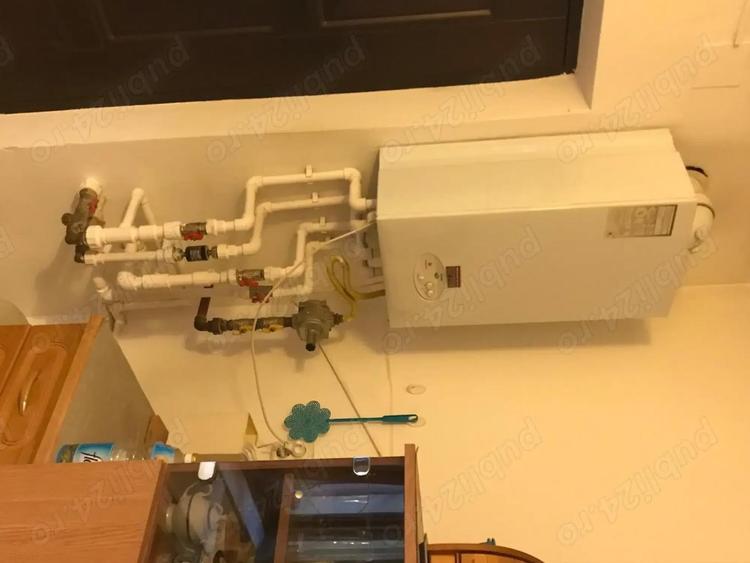 2 camere parter curte separata sector 3, cartier 23 August - 4