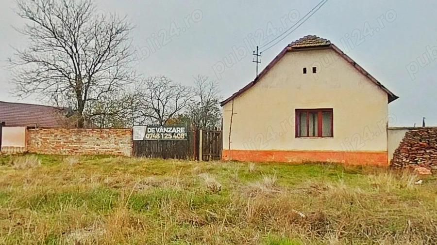 Casa cu poten?ial, teren generos de 1.440 mp Secusigiu, Arad - 1