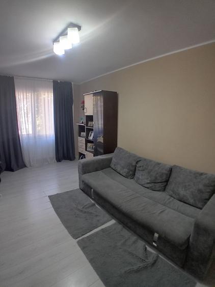 12 minute Metrou Aparatorii Patriei Apartament 3 Camere Mobilat Modern - 13