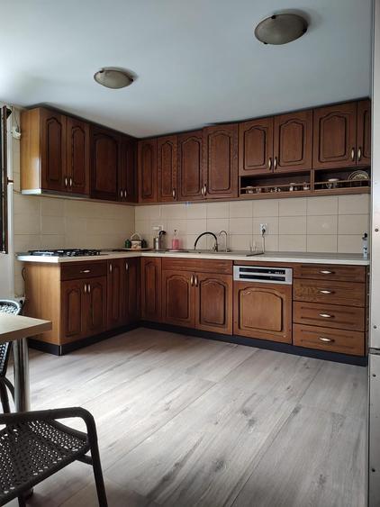 Casa cu 6 camere in zona Breazu - 10