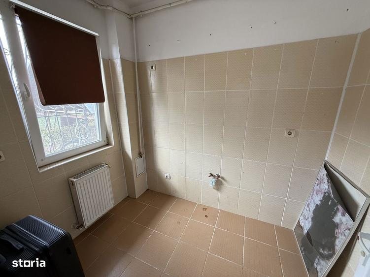 Garsoniera 28 mp bloc P+4+M construc?ie 2016 - 19