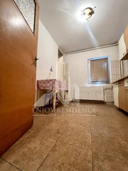 2 camere decomandat P/8 C-tin Brancoveanu, REABILITAT TERMIC - 5