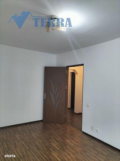 Garsoniera spatioasa si luminoasa de inchiriat - Mioveni. - 4