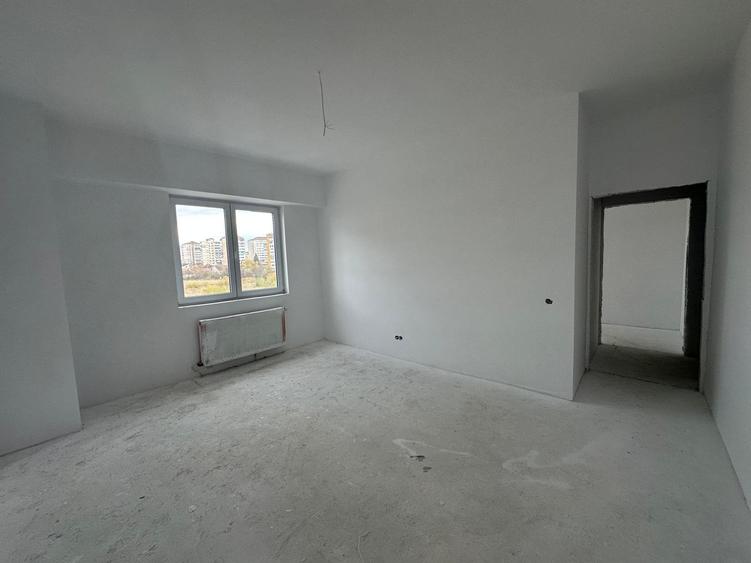 Apartament 3 camere - 2 bai - 92 mp - et. 3 - Mihai Viteazu - 2