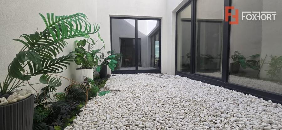 Duplex cu 4 camere cu Teren 330 Mp în Săcălaz