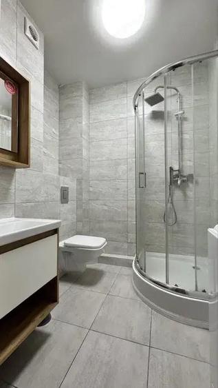 Garsoniera de inchiriat zona 1 Mai - 4