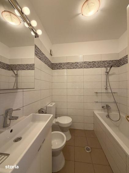 Casă cu 6 camere semidecomandat cu Teren 118 Mp în Floreasca