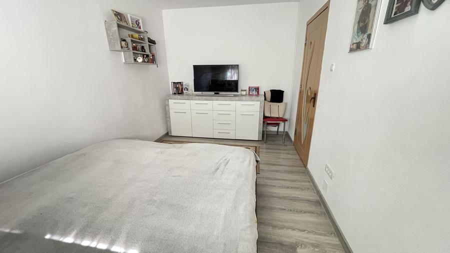 Apartament cu 2 camere parter -zona buna și linistita - 14