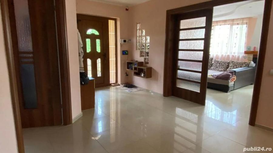 Casa D+P+1 cu 2 Garaje 2 Terase Teren 925 mp. Finisata si automatizata CETATE aproape Kaufland - 7