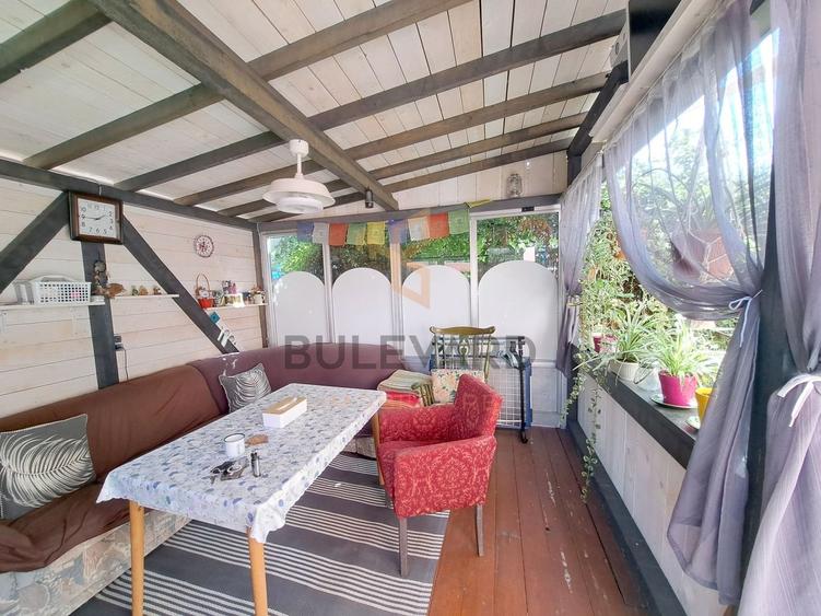 Comision 0! Casa 206 mp utili + pod 60 mp, 4 parcari, 304 mp teren - 26