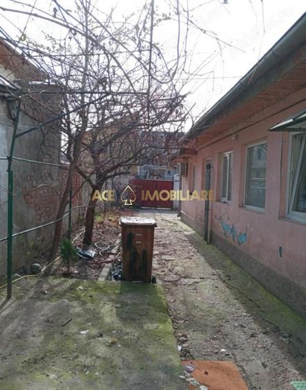 2 Case  | 1 Mai | Proximitate Metrou | Necesita Renovate | Teren 246mp - 4