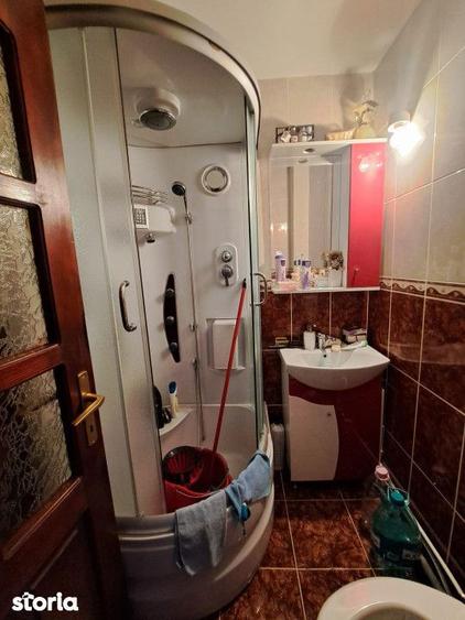Apartament cu 3 camere, decomandat, etajul 4 cu acoperis si garaj - 3