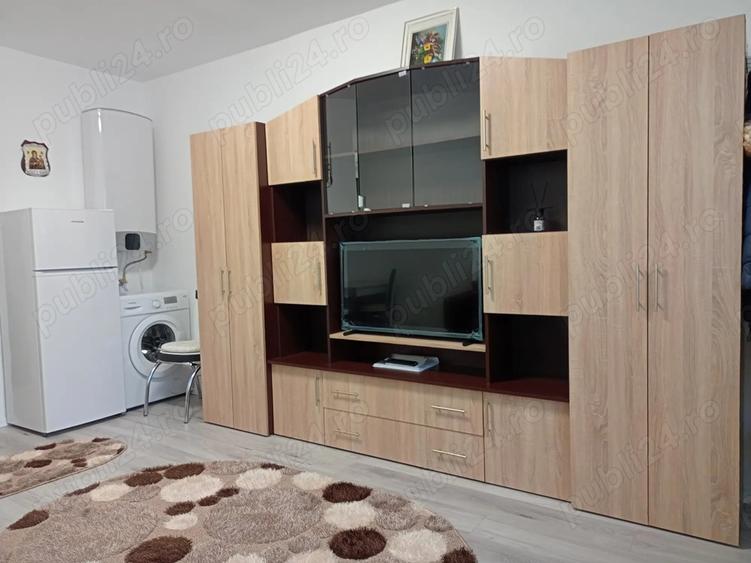 Inchiriez garsoniera in cartierul Vasile Aaron - 2