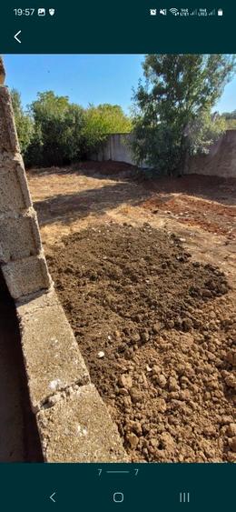 Vând casa cu 1200 mp.teren la strada principala  - 3