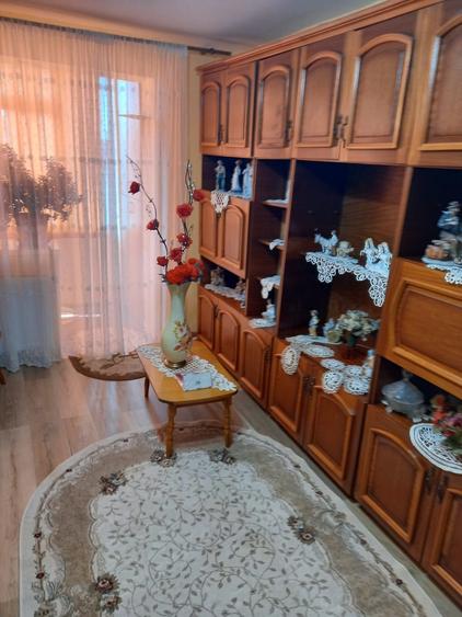 Apartament de vanzare - 1