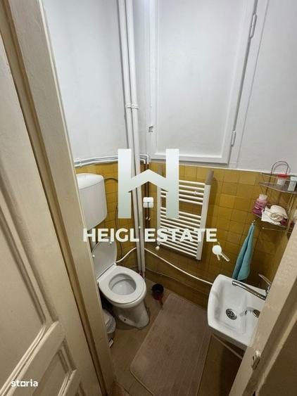 Apartament cu 4 camere în P-ța Victoriei