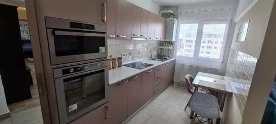 Apartament cu 3 camere, zona Palas - 4