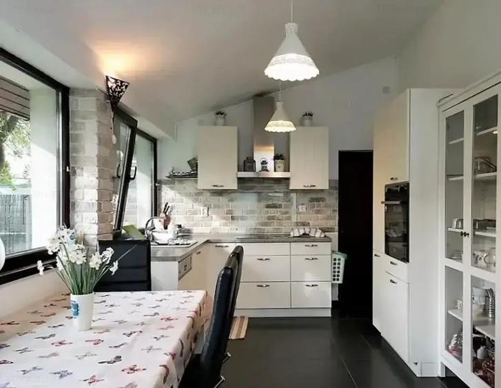 Vilă P+M | Mogoșoaia | Arhitectură austriacă | Panouri fotovoltaice - 8