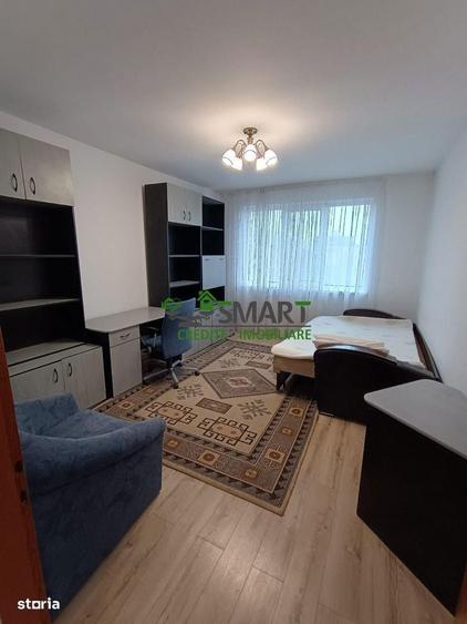 De inchiriat Apartament 3 camere, Str. George Co?buc - 2