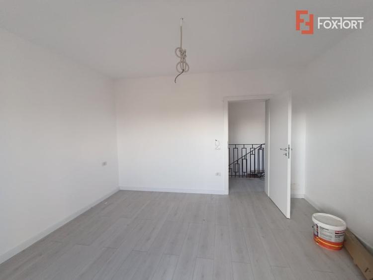 Duplex 4 camere si teren de 250 mp Chisoda - 8
