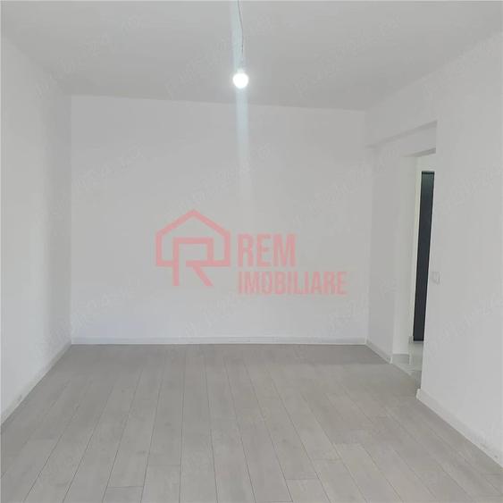 Apartament cu 2 camere decomandat în Fundeni