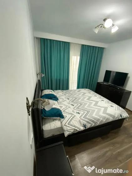 Apartament cu 3 camere în Ultracentral