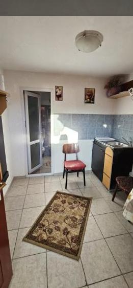 Casă cu 6 camere cu Teren 150 Mp în Faleza Nord