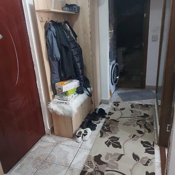 Apartament cu 2 camere decomandat în Soarelui