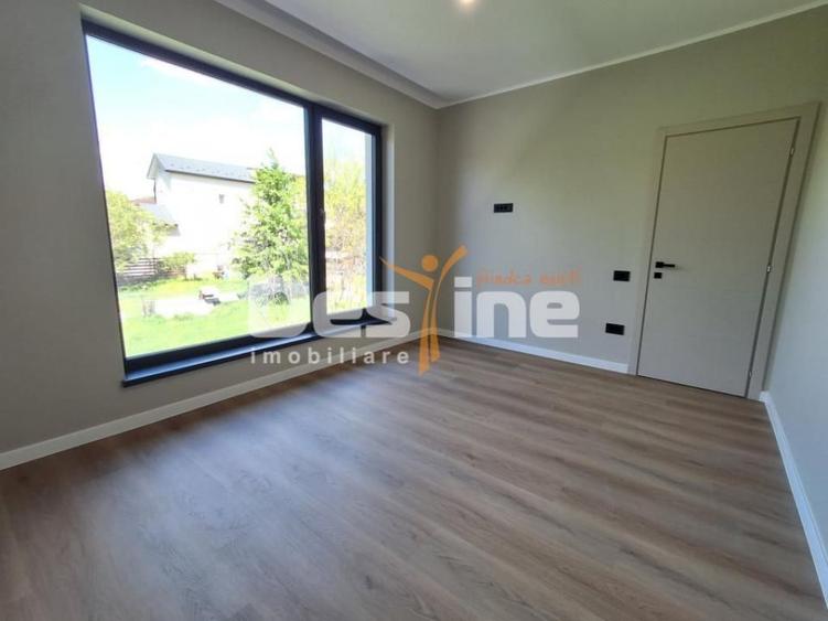 Casă cu 4 camere cu Teren 394 Mp în Miroslava