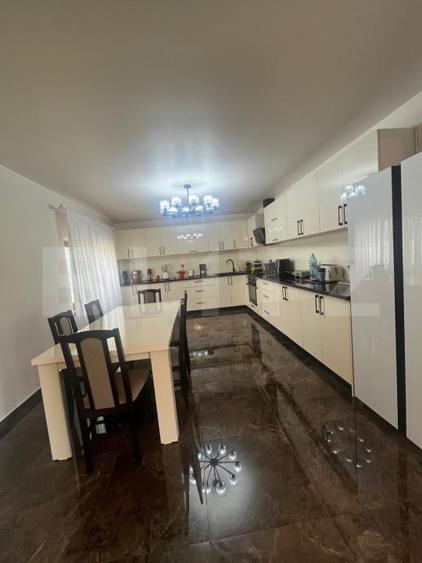Casă individuală cu 4 camere cu Teren 800 Mp în Primăverii