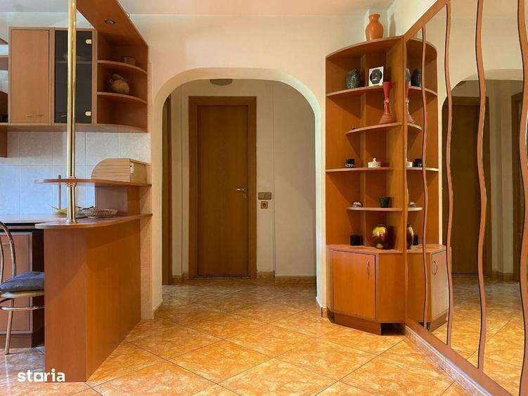 Apartament cu 3 camere decomandat în Parcul Circului