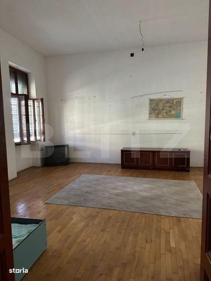 Casă cu 4 camere în Cuzdrioara