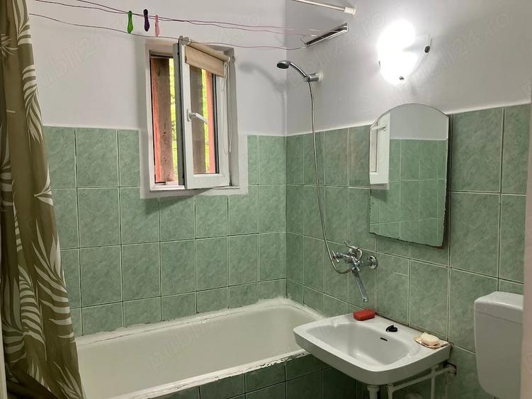Apartament cu 2 camere semidecomandat în Tătărași