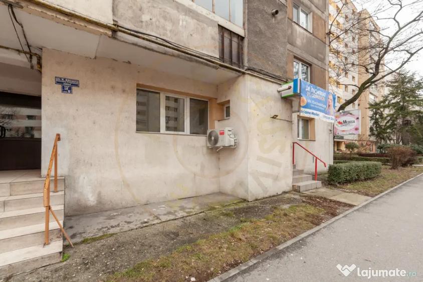 Spațiu comercial, de 50 mp, în Nord